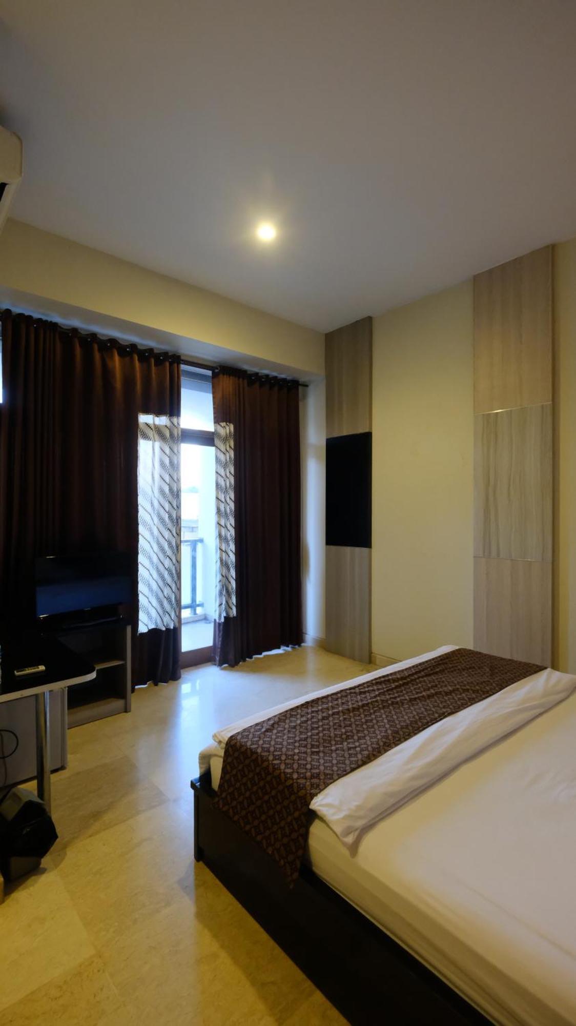 griya desa hotel&pool Sleman  Exterior foto